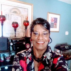 Meet your Posher, Debra